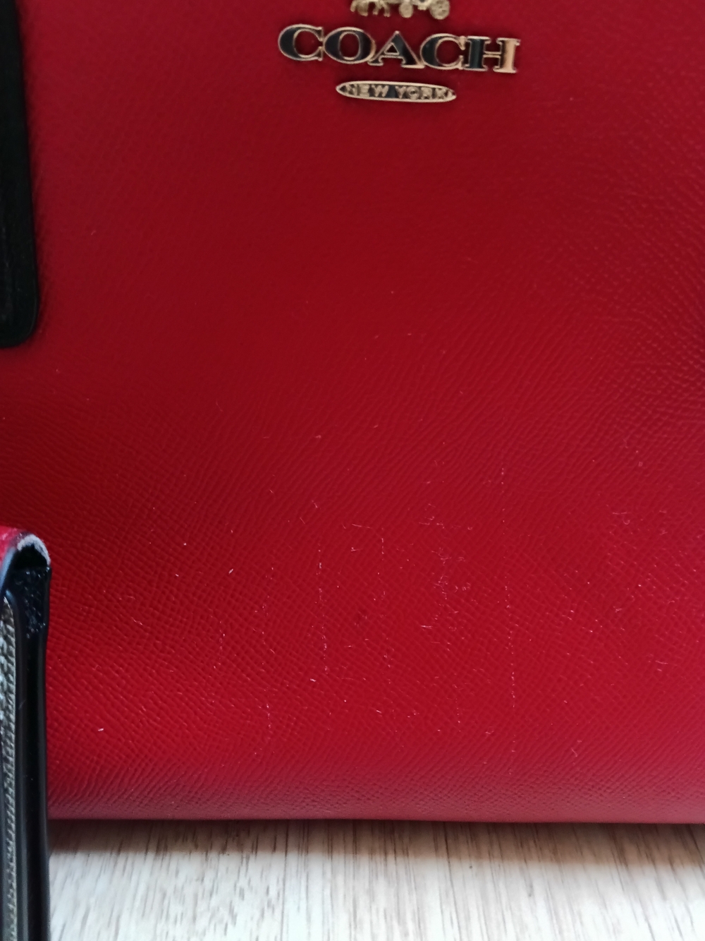 Coach Red and White Leather Satchel with Matching Wallet - Picture 7 of 16